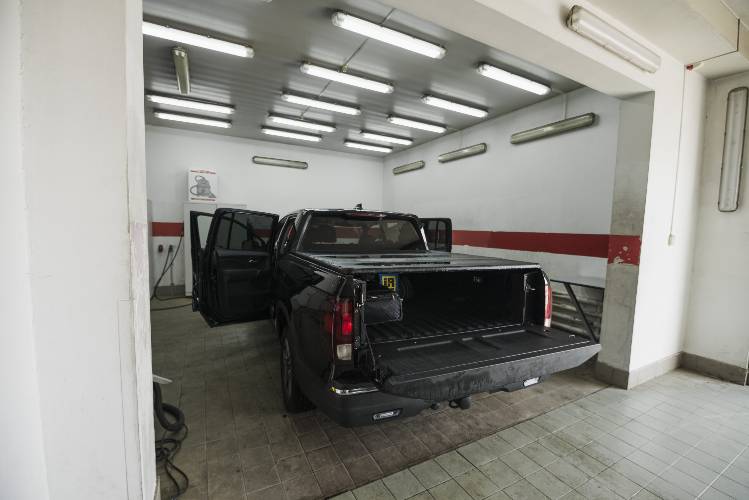 How Much Does it Cost to Drywall a Garage? 1 Why Should You Install Drywall in Your Garage?